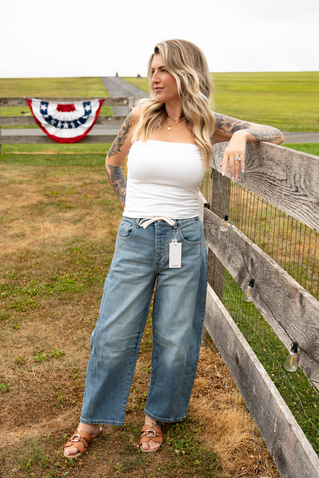 Drawstring Relaxed Barrel Jeans