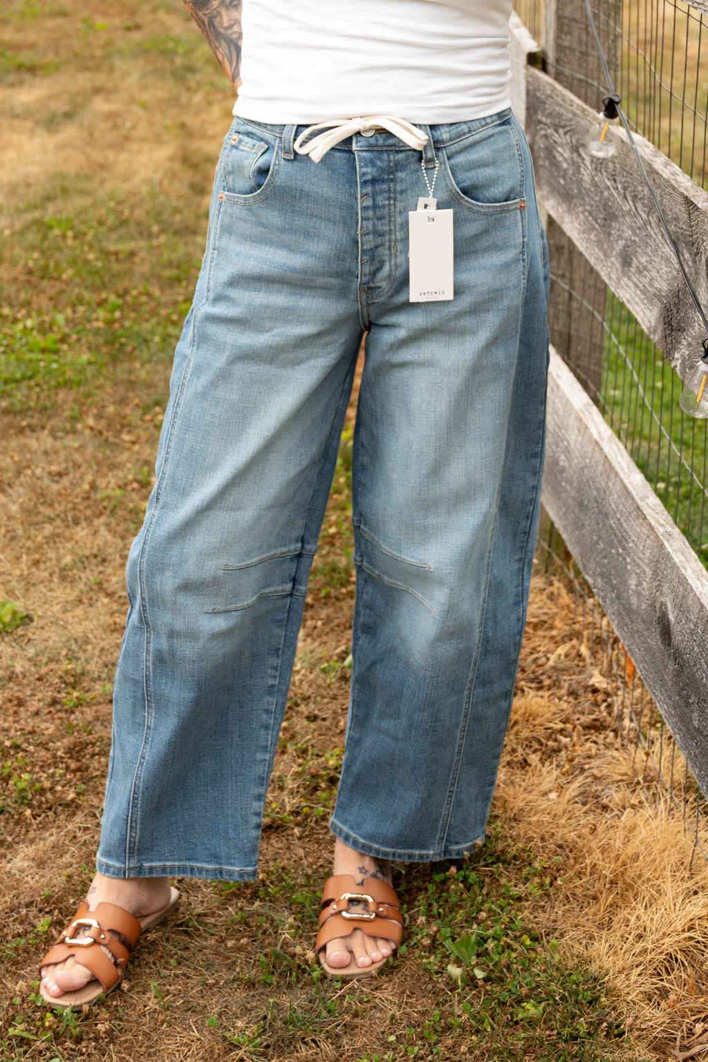 Drawstring Relaxed Barrel Jeans