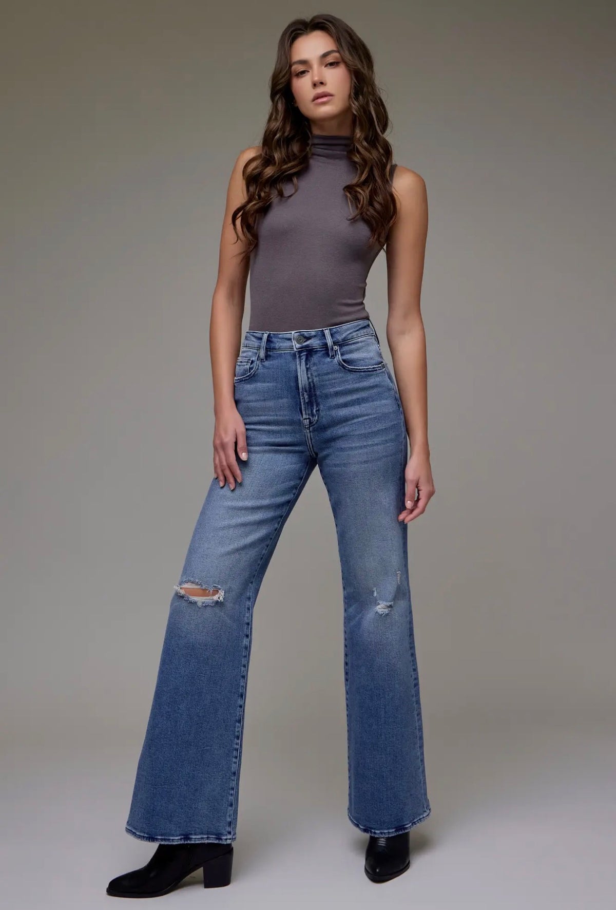 Hidden Medium Wash Knee Distressed High Rise Comfort Flare Jeans