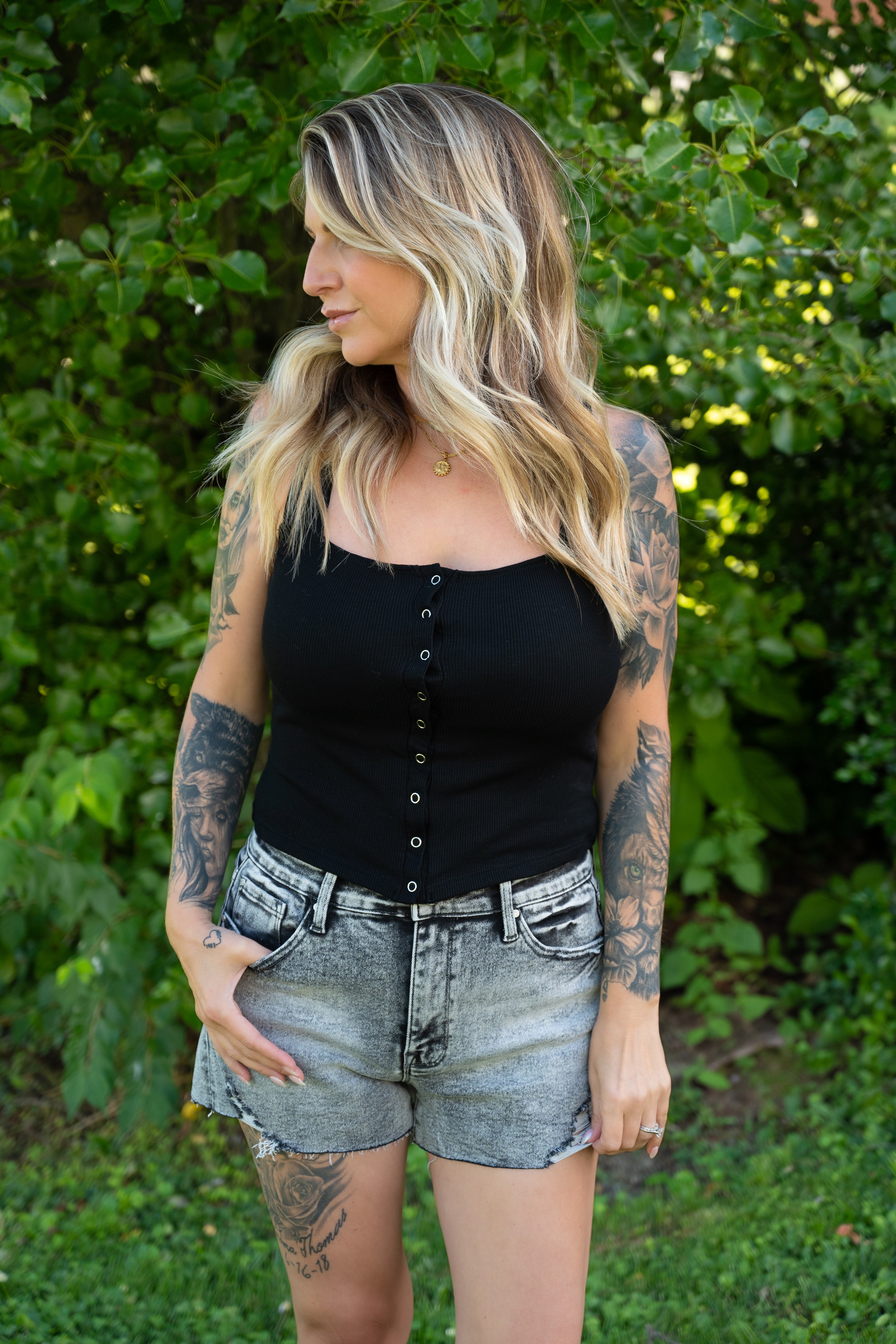 Black Ribbed Snap Front Tank