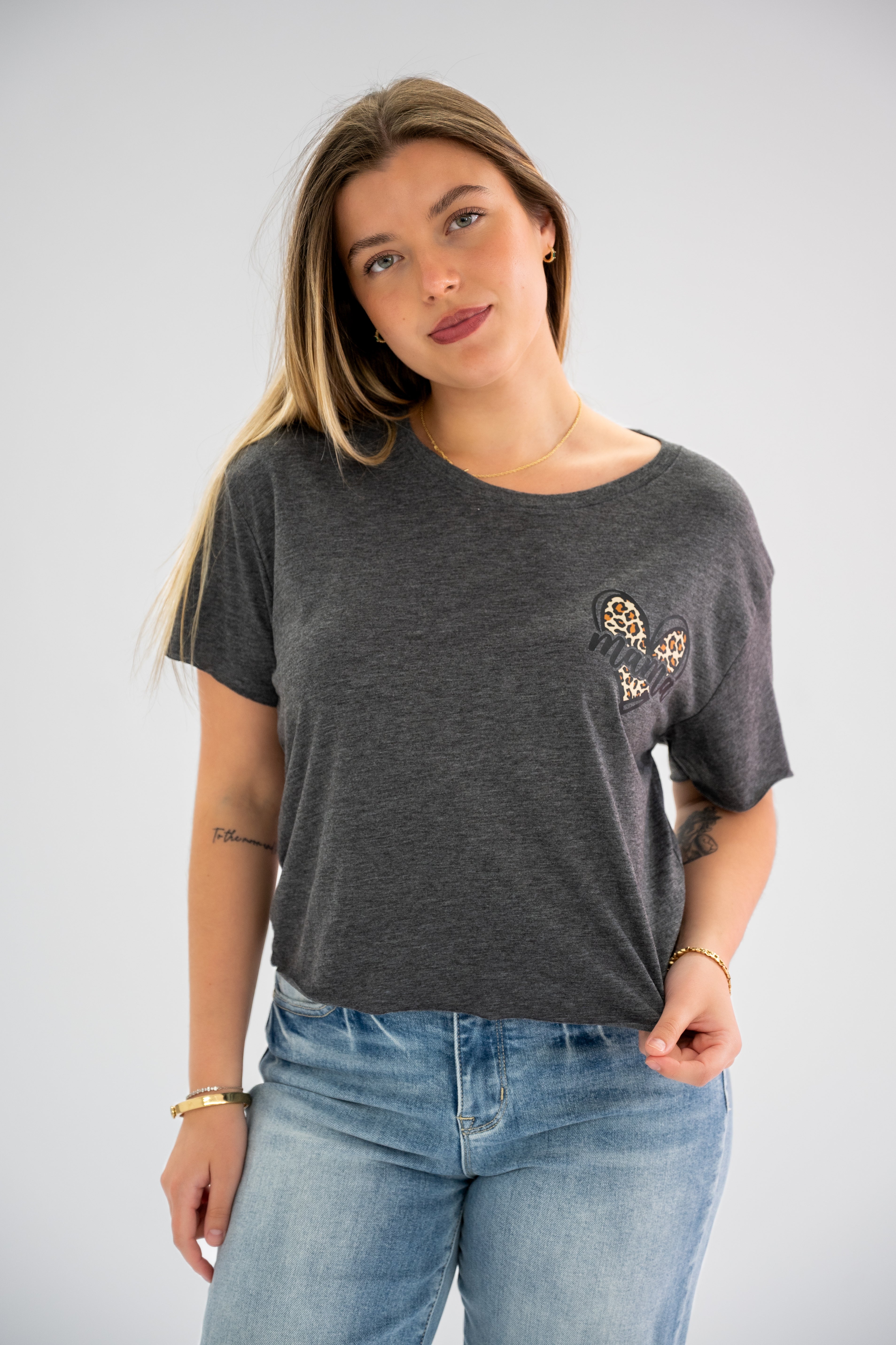 Leopard Heart Mama Cropped Tee